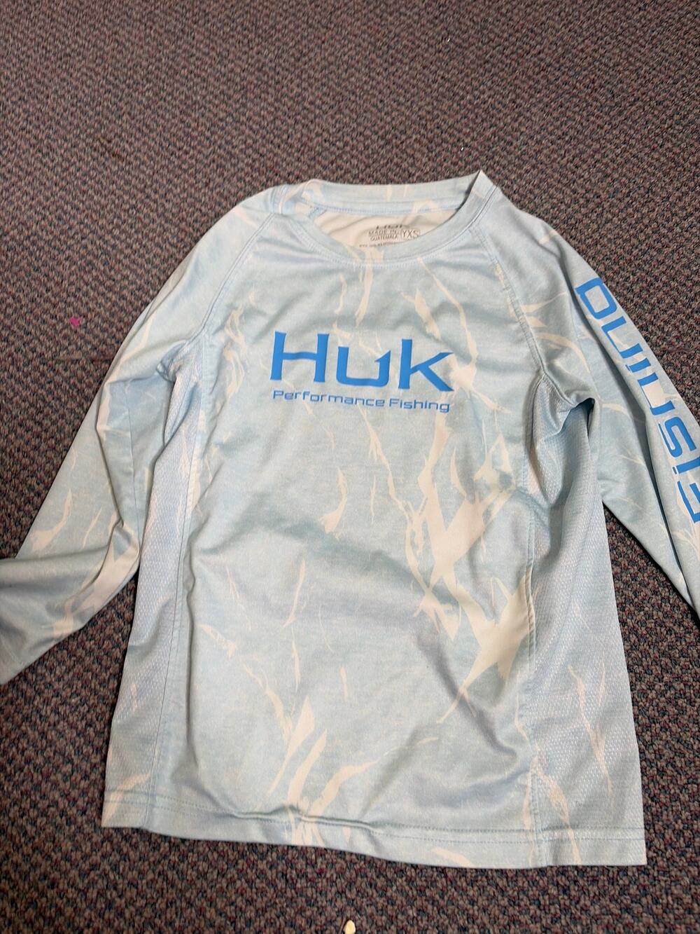 Huk Fishing Boys Performance Long Sleeve top XS